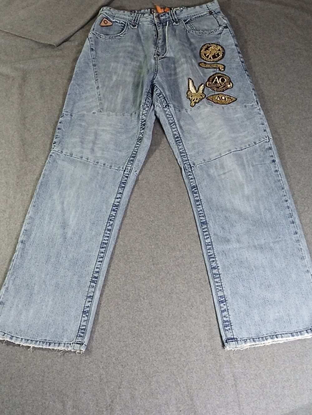 Akademiks Light Blue Men's Bootcut Jeans with Embroidered Patch Accents 32x32